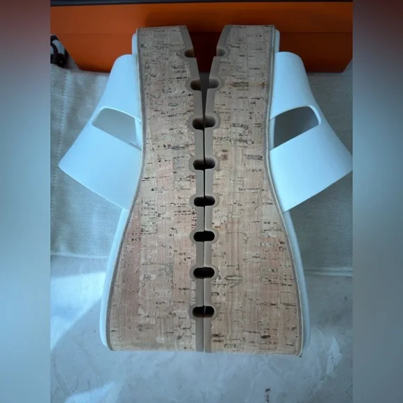 HERMES EZE 30 white leather  sandals. Size 39. US 9,5 - Picture 14 of 14